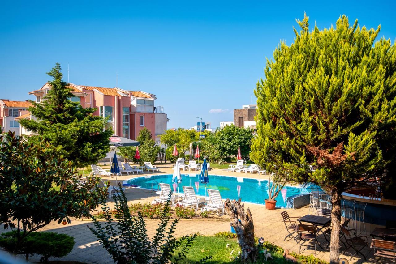 Hotel Sunny Szozopol Kültér fotó