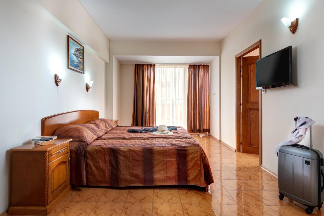 Hotel Sunny Szozopol Kültér fotó
